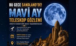 Antalya’da Teleskoplu ''Mavi Ay'' keyfi