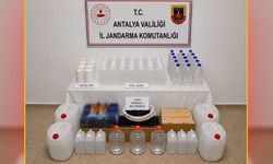 Antalya'da baskın: Litrelerce etil alkol ele geçirildi!