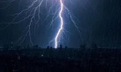 Atmosferdeki Dev Enerji Patlamaları Yıldırım ve Gök Gürültüsünün Bilimsel Yolculuğu