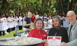 Antalya'da iyilik kazanı kaynadı: Depremzede kadınlar şeflerle buluştu
