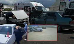 Kumluca’da iki otomobil kafa kafaya çarpıştı! Feci kaza kamerada