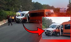 Antalya’da tur minibüsleri çarpıştı: 13 yaralı!