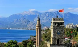 Antalya’da 29 Haziran Hava Durumu: Kavurucu Sıcaklar Devam Ediyor, Termometreler 43 Dereceyi Gösterecek