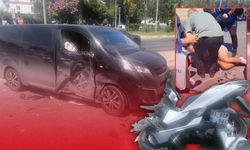 Antalya'da minibüs ile motosiklet çarpıştı: 1’i ağır 2 yaralı!
