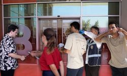 Antalya'da sınava son anda yetişenlere alkışlı destek!