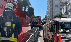 Antalya'da korkutan dumanlar: Apartman dairesinde yangın çıktı