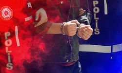 Antalya'da firari 2 hükümlü operasyonla yakalanarak cezaevine gönderildi