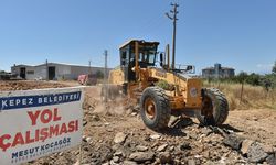 Kepez’de Fidan Caddesi yenileniyor