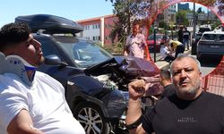 Antalya’da üst geçitte feci kaza: Araçlar birbirine girdi, 1 kişi yaralandı