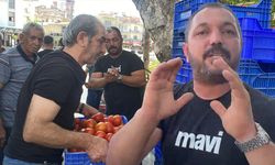 Antalya'da tonlarca domatesi ücretsiz dağıttı: "Buyurun bedava"