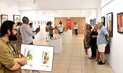 Antalya'da “Sessiz kalan evler” sergisi sanatseverlerin beğenisine sunuldu