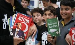 Kepez'de eğitimde dayanışma köprüsü: Kitap Kumbaraları kuruldu