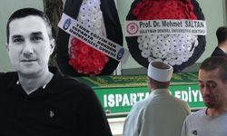 Isparta-Antalya kara yolunda hayatını kaybeden profesör ebediyete uğurlandı