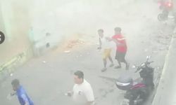 Önce 7.2 ardından 7.5 büyüklüğünde deprem! Felaket anları kamerada