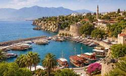 Antalya’da 2 Temmuz Namaz Vakitleri Belli Oldu: İşte Günün Ezan Saatleri