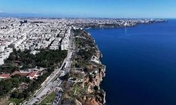 Meteorolojiden Antalya İçin Sıcak Hava Uyarısı: Hissedilen Sıcaklık 39 Dereceye Çıkacak