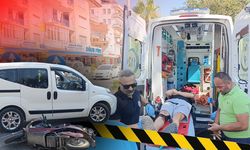 Antalya'da kavşakta trafik kazası: Yaralılar hastaneye kaldırıldı!