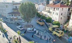 Antalya Finike'de Havuzlu Site İçindeki 2+1 Daire İcradan Satışa Çıkıyor