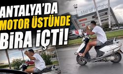 Antalya'da pes dedirten görüntü! Motosiklet üzerinde bira içti