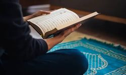 Antalya’da 17 Temmuz Namaz Vakitleri Belli Oldu: Cuma Günü Ezan Saatleri Açıklandı