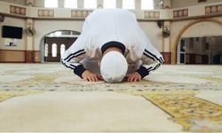 Antalya’da 30 Temmuz Namaz Vakitleri Belli Oldu: İşte Günün Ezan Saatleri