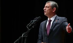 Özgür Özel CHP'den resmen ayrıldı!