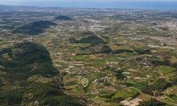 Antalya Serik’te 9 Bin 385 Metrekarelik Tarla Mahkemeden Satışa Çıkarıldı: Fiyatı Dudak Uçuklattı