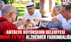 Antalya Büyükşehir Belediyesi Mavi Ev'den Alzheimer farkındalığı