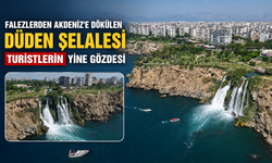 Falezlerden Akdeniz'e dökülen Düden Şelalesi turistlerin yine gözdesi