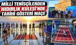 Milli tenisçilerden Hıdırlık Kulesi'nde tarihi gösteri maçı!