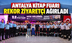 Antalya kitap fuarı rekor ziyaretçi ağırladı
