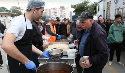 Antalya ilçe ilçe iftar çadırları nerede kuruluyor?