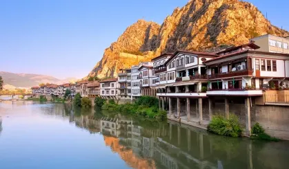 Amasya'yı İlk Kim Fethetmiştir?
