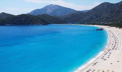 Antalya’da 6 Mayıs’ta Güneş Etkisini Artırıyor: UV Uyarısı Dikkat Çekiyor!
