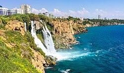 Antalya’da 13 Mayıs’ta Sıcaklık Rekora Yaklaşıyor: Güneşli Hava Etkisini Sürdürüyor
