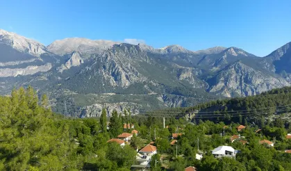 Antalya Konyaaltı’da Fırsat: İmarlı Arsa İcradan Satışa Çıktı!