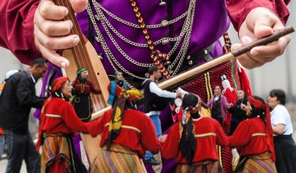 Kültürel miras dünya sahnesine çıkıyor! 5 bin kişiyle horon rekoru
