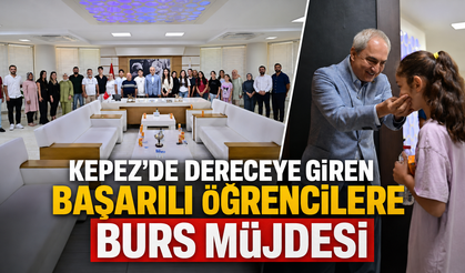 Kepez'de dereceye giren başarılı öğrencilere burs müjdesi