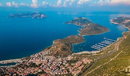 Antalya Kaş’ta 7.416 Metrekarelik Tarla İcradan Satışa Çıktı: Fiyatı 3,3 Milyon TL