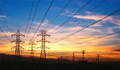 Konya'da 19 Eylül Elektrik Kesintisi! Bu İlçelerde Elektrikler Saatlerce Olmayacak