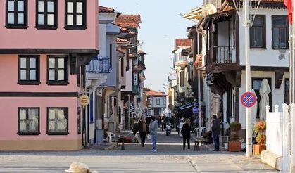 Şehirlerde Unutulmaya Yüz Tutan Gelenekler! Bir Zamanlar Herkesin Yaptığı Bu Alışkanlıklar Artık Azalıyor