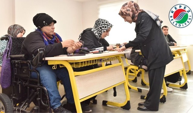 Kepez’den engelli adaylara sınav desteği!