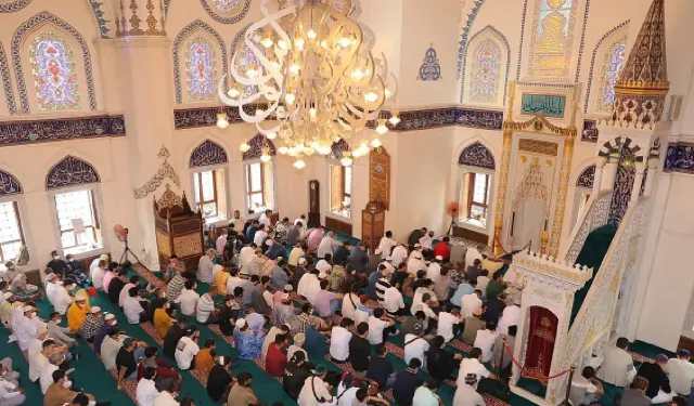 Türkiye'nin en dindar olarak görülen illeri belli oldu!