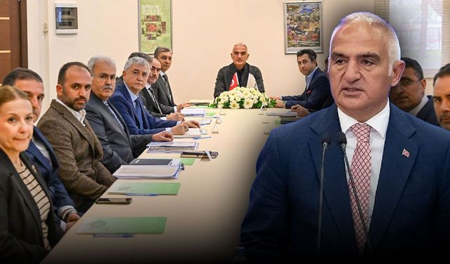 Bakan Ersoy Antalya'da düğmeye bastı: Acısu Deresi’nde uygunsuz yapılar kaldırılıyor