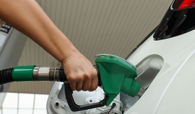 Akaryakıt fiyatlarına zam geldi!