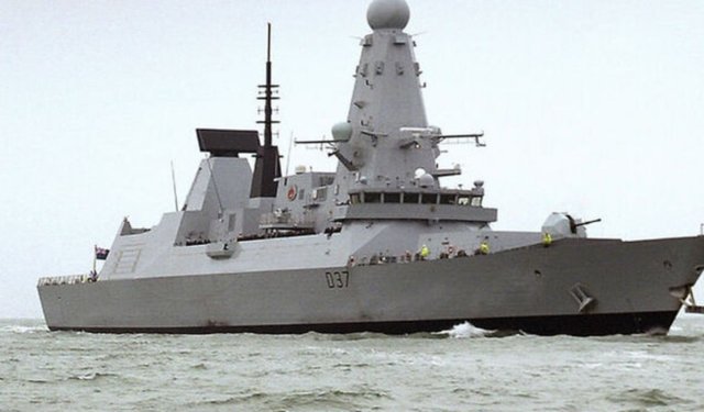 İngiltere Akdeniz'e ikinci gemiyi yolluyor!