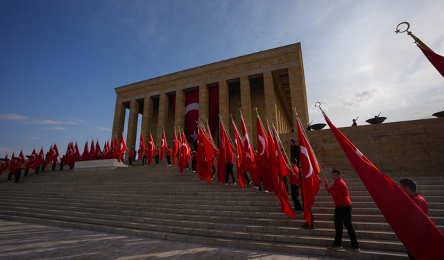 23 Nisan resmi tatil mi? 23 Nisan hangi güne denk geliyor?