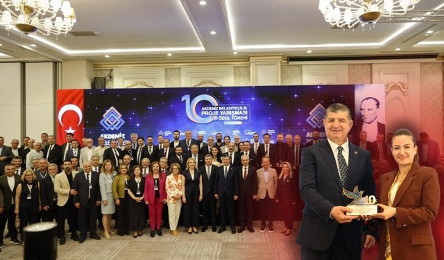 "Akdeniz Belediyecilik Proje Yarışması"nda Antalya Büyükşehir'e 2 ödül!