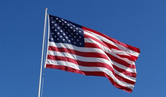 ABD'nin İran limanlarına yönelik ablukası başladı: Trump açıkça tehdit etti!