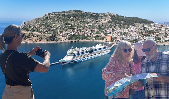 Lüks kruvaziyer Alanya'ya demir attı:  Binlerce turist ilçeye giriş yaptı